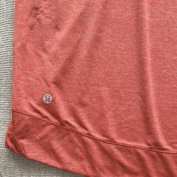 Lululemon cap sleeved top - Picture 3 of 6